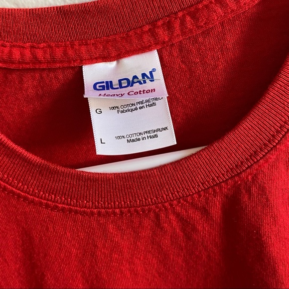 Kit Kat Chocolate Red Graphic T-Shirt - Picture 4 of 4